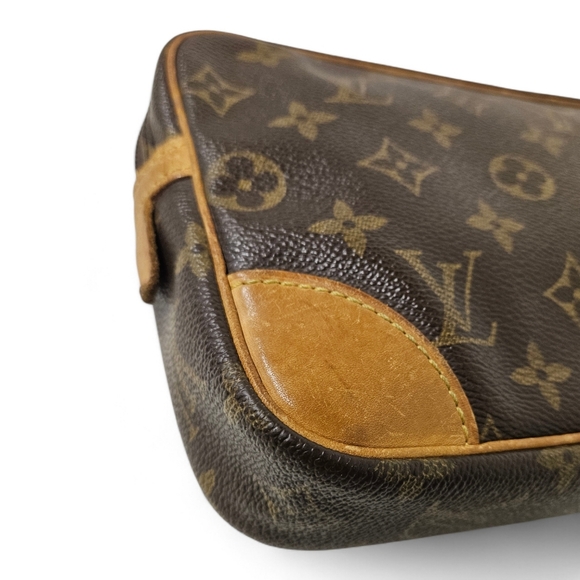 Louis Vuitton Brown Monogram Men's Bag - Picture 4 of 15